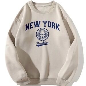 SHEIN Cream Crewneck Sweatshirt with Navy New York Graphic